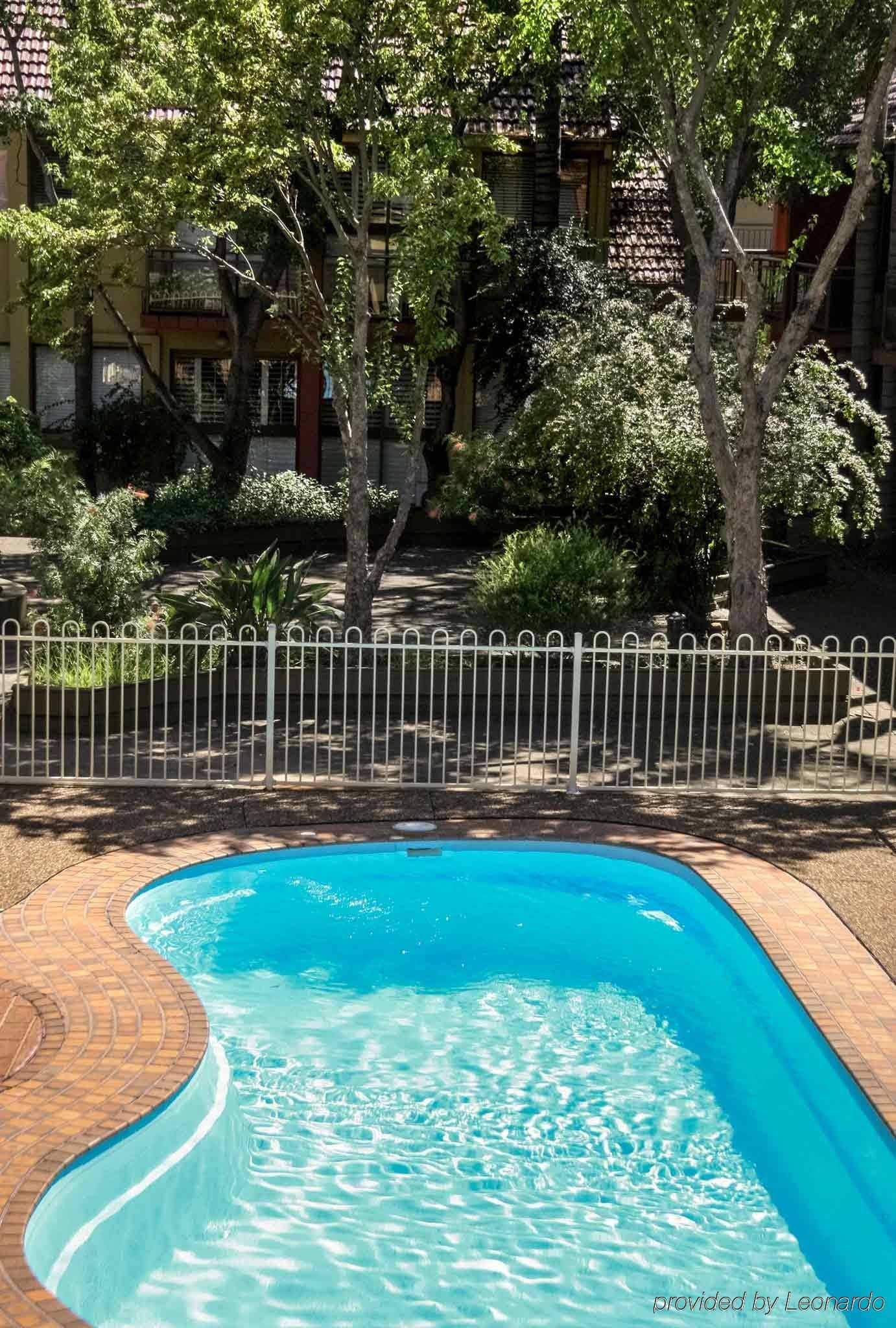 Ramada Hotel & Suites Sydney Cabramatta