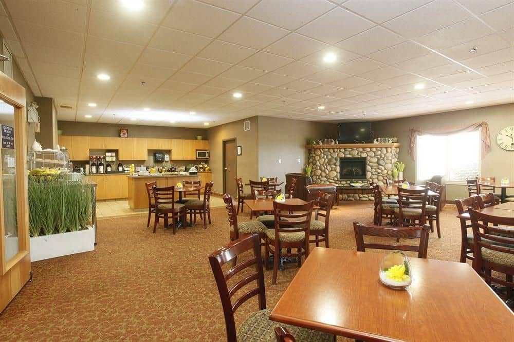 BEST WESTERN DAWSON CREEK BEST WESTERN DAWSON CREEK