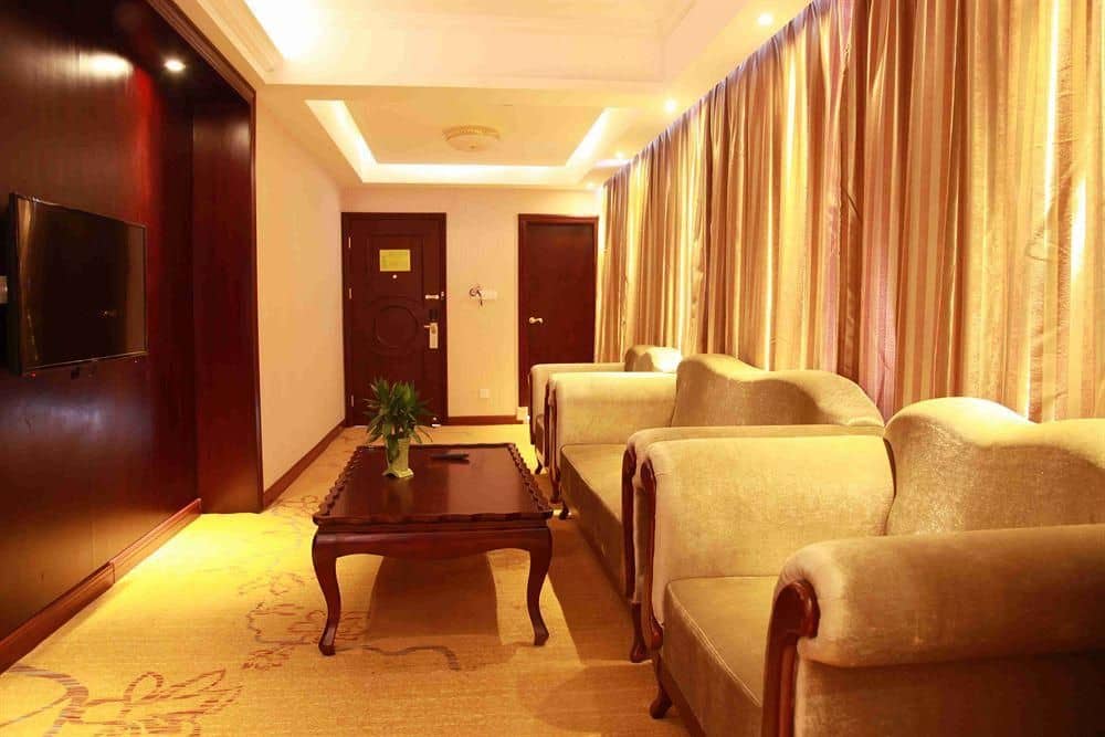 Vienna Hotel Pudong Airport Chenyang Rd