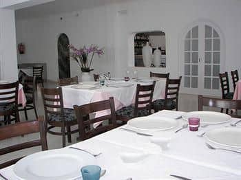 Hostal Los Pinos Hostal Los Pinos