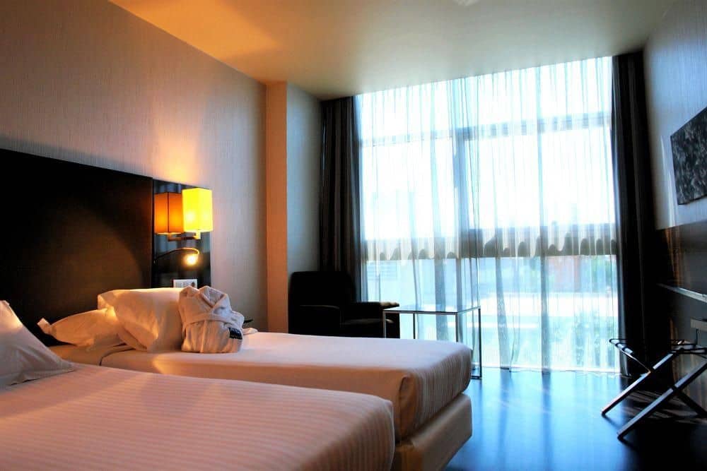 AC HOTEL SOM
