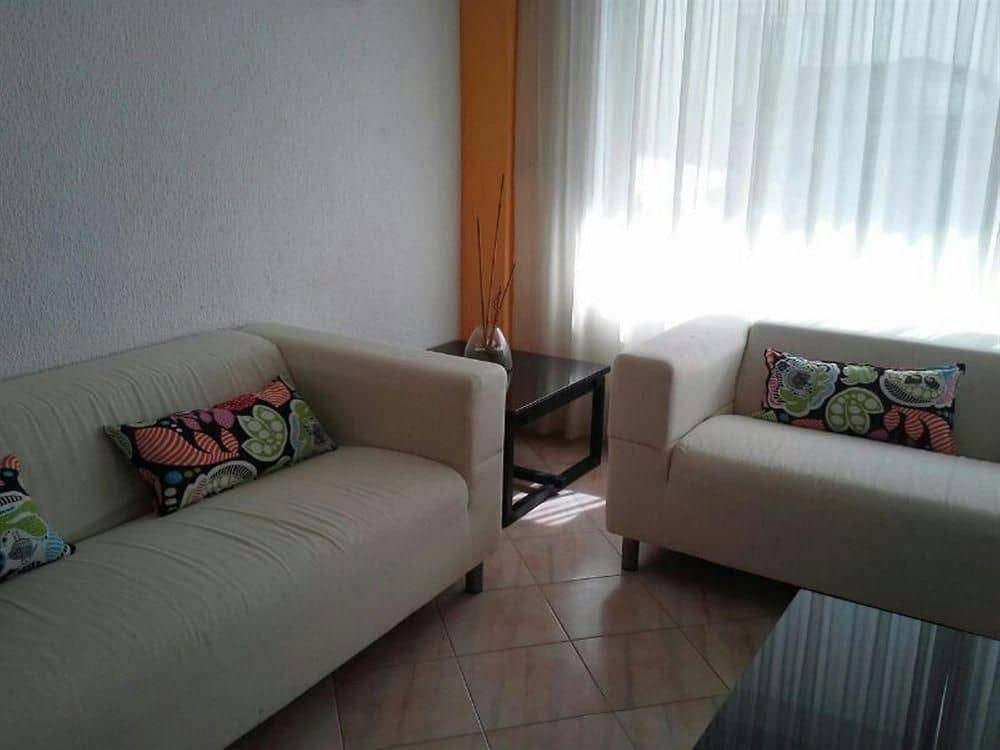 Hostal Apolo