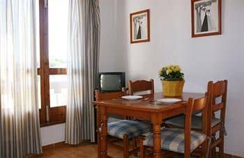 Apartamentos S'Olivera