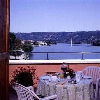 LE BEAU RIVAGE