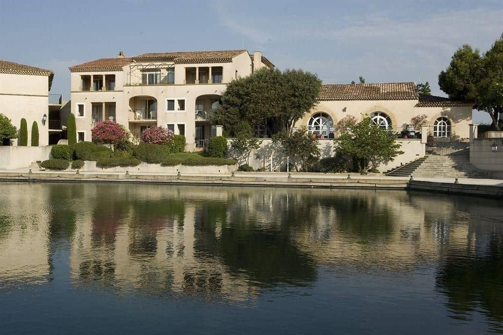 Pierre & Vacances Resort Pont Royal en Provence
