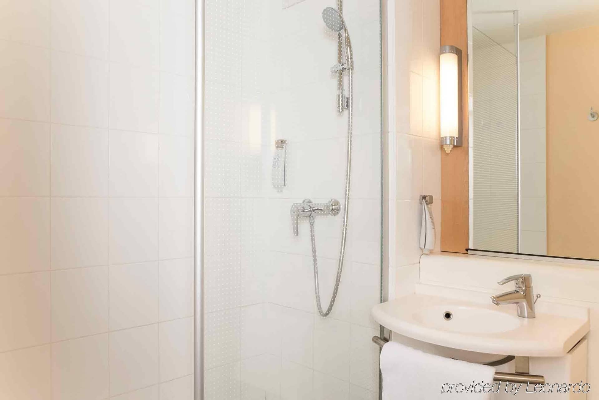 Ibis Issy Les Moulineaux Ibis Issy Les Moulineaux