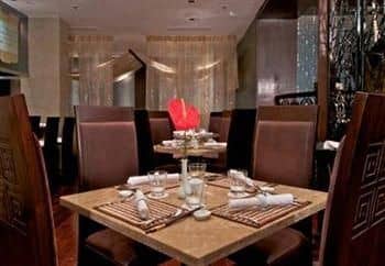The Gateway Hotel Akota