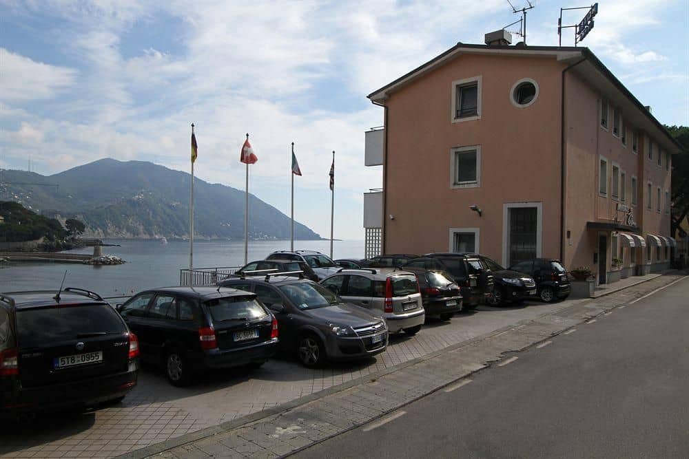 Hotel Elena