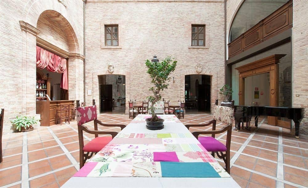 Castello Chiola Hotel Dimora Storica Castello Chiola Hotel Dimora Storica