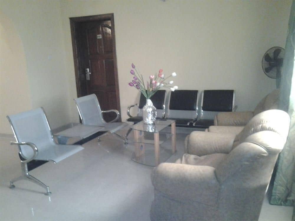 Oragon Hotel and Suites