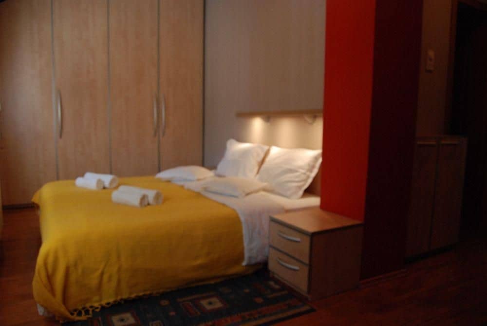 Car Royal apartmans-rooms
