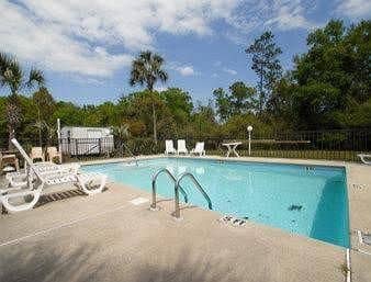 Super 8 Motel - Defuniak Springs