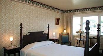MARTINE INN MARTINE INN