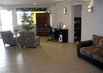 Quality Inn & Suites Quality Inn & Suites