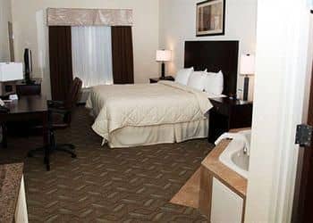 Comfort Inn & Suites Comfort Inn & Suites