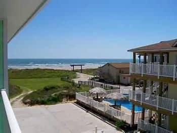 Beachgate CondoSuites & Motel