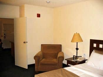 Quality Inn & Suites Airport North