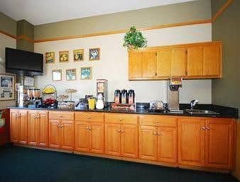 Super 8 Lindsay Ca Super 8 Lindsay Ca