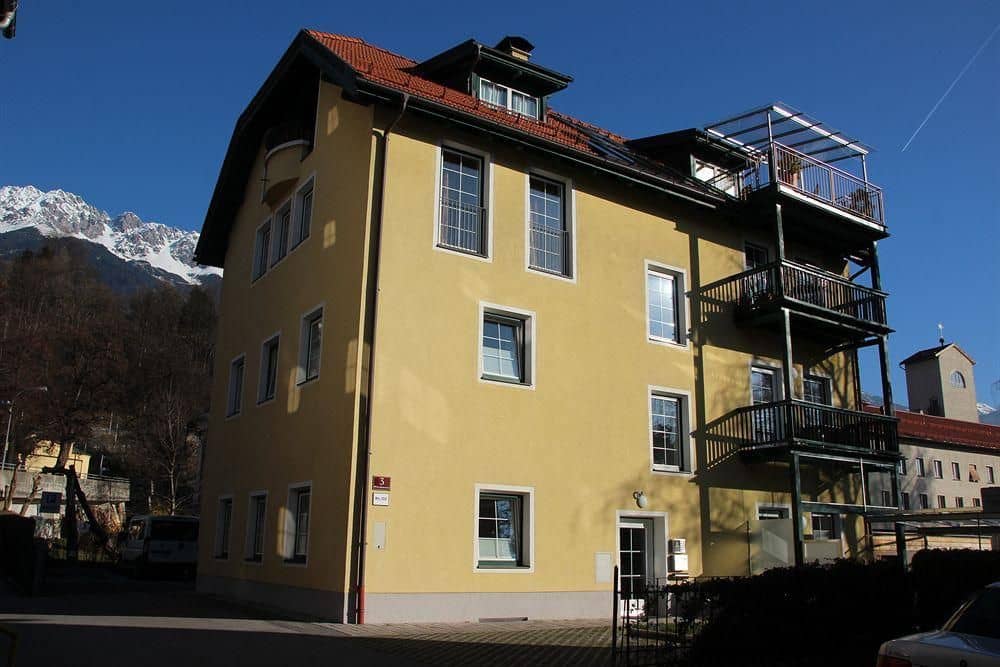 Riedz Apartments