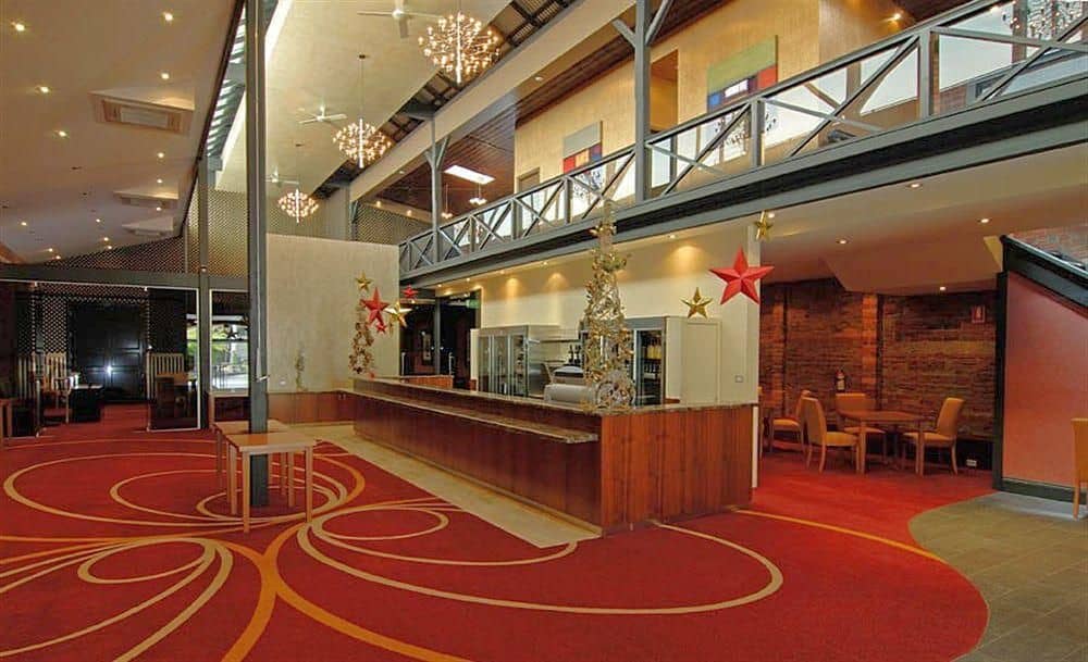 Metropole Hotel Apartments and Conference Centre