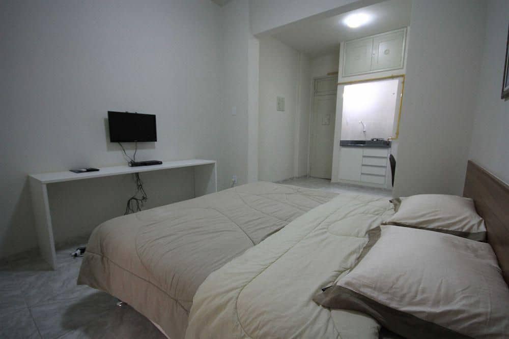 Ribeiro 102 e Ribeiro 408