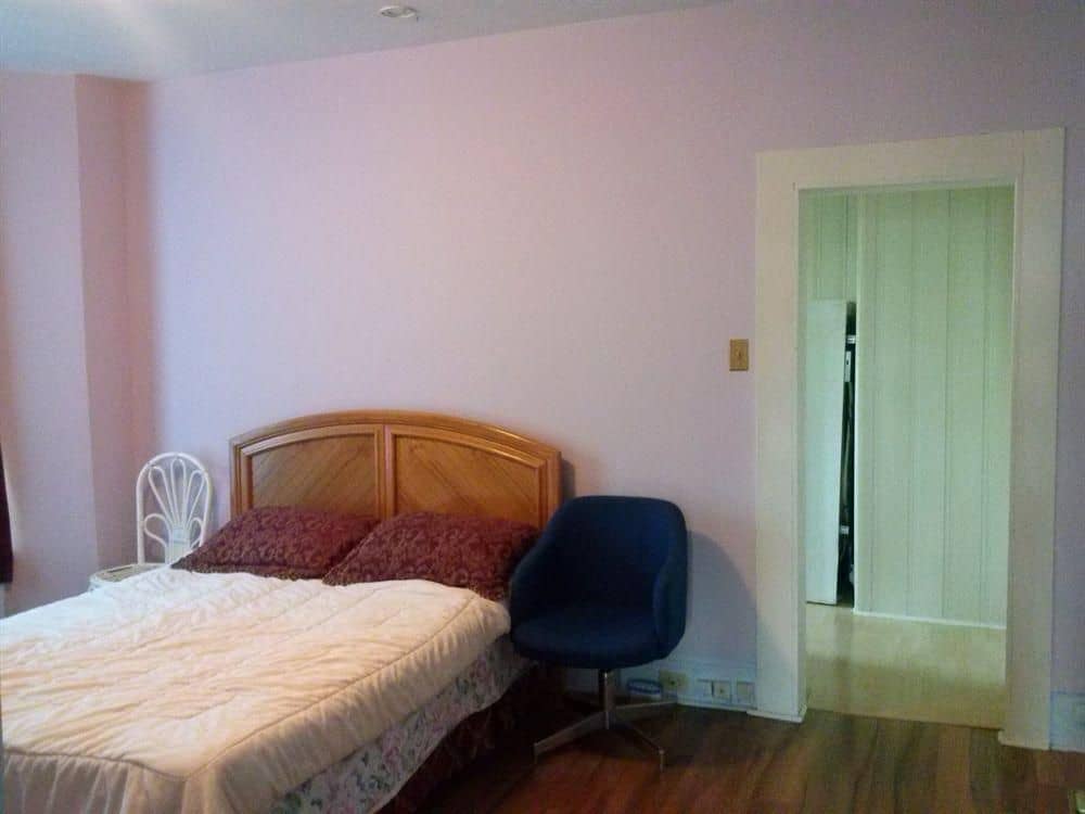 Ontario Street Studio Home