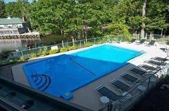 Village Cove Inn