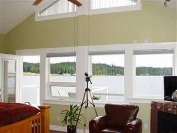 Birds of a Feather Oceanfront Bed & Breakfast Birds of a Feather Oceanfront Bed & Breakfast