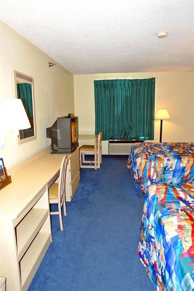 Motel 6 Columbia - East