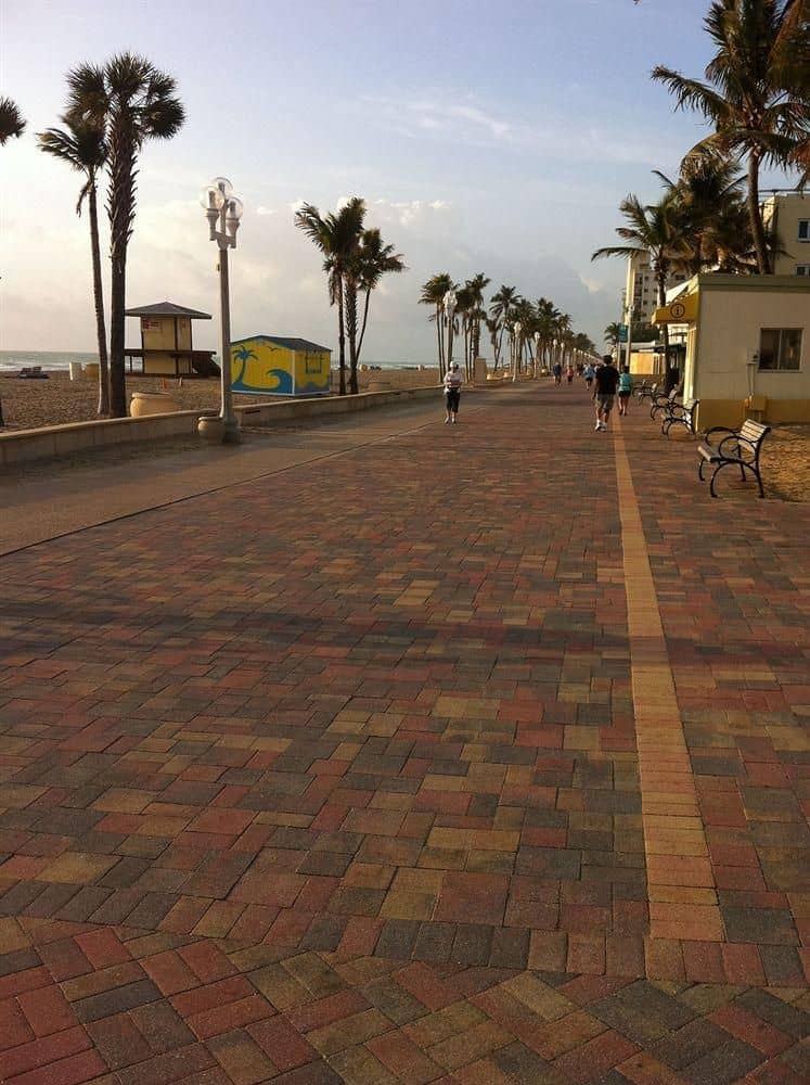 The St. Maurice Oceanside Inn