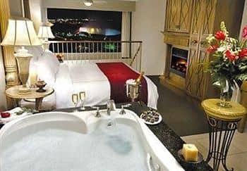 Marriott Niagara Fallsview Hotel & Spa Marriott Niagara Fallsview Hotel & Spa