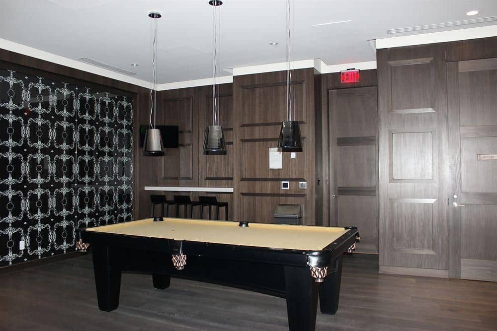 Atlas Suites CN Tower & Convention Centre