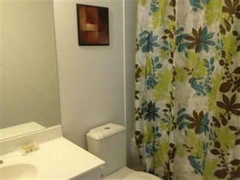 Downtown 2 Bedroom Condo Downtown 2 Bedroom Condo