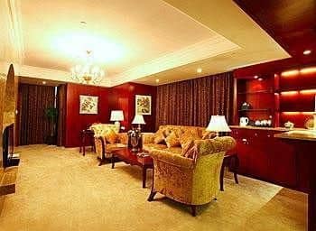 Double Dove Peace International Hotel Double Dove Peace International Hotel