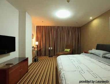 SUPER 8 HOTEL XI'AN RAILWAY STATION WAN DA GUANG CHANG