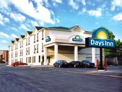 Days Inn Toronto East Lakeview