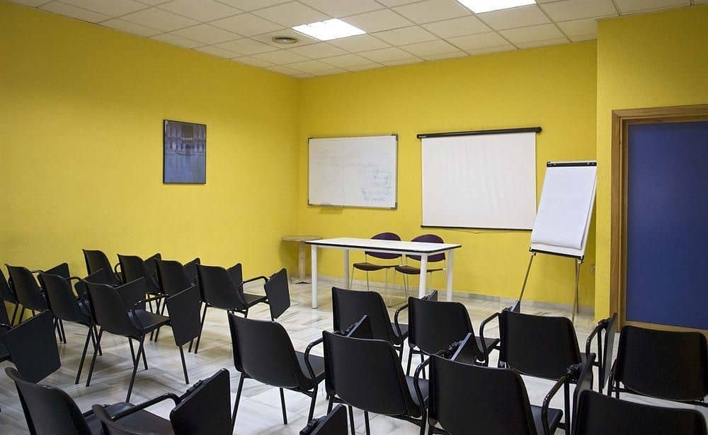 Albergue Inturjoven Sevilla - Hostel Albergue Inturjoven Sevilla - Hostel