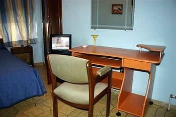 HOTEL RESIDENCIA GRAN VIA HOTEL RESIDENCIA GRAN VIA