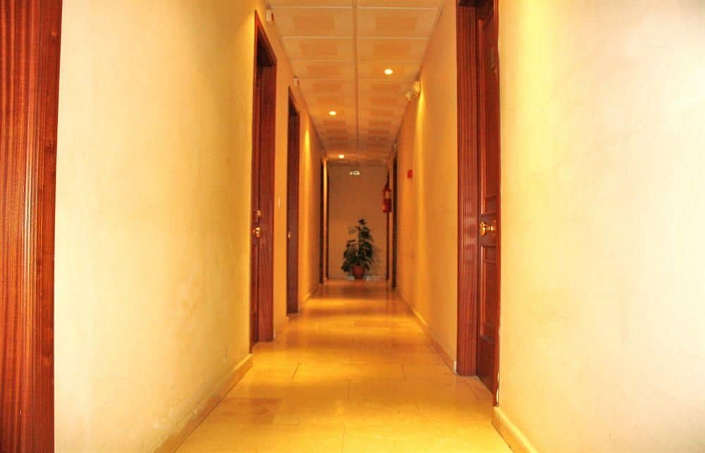 Hostal Carlos II Hostal Carlos II