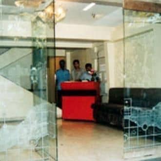 Hotel Rahi Plaza