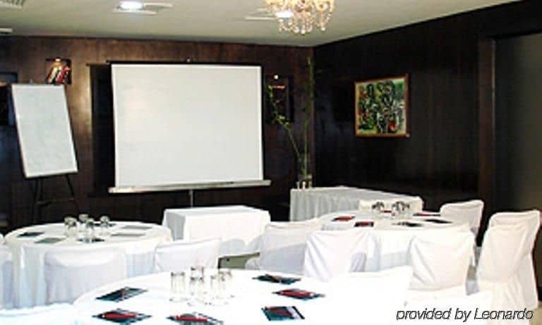 โรงแรมจูกาโซ อินน์ ดาวน์ทาวน์ โรงแรมจูกาโซ อินน์ ดาวน์ทาวน์