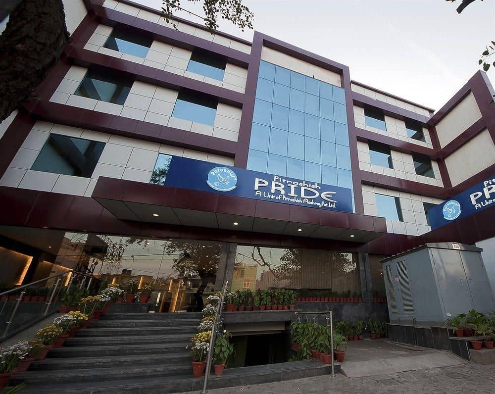 Hotel Pitrashish Pride