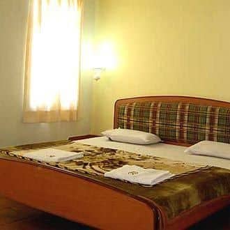 Hotel Treetop