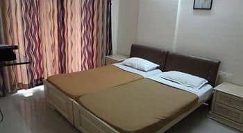 Home Inn Service Apartments