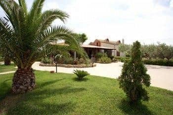 B&B Triskele