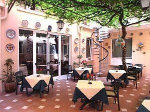 Hotel Moderno