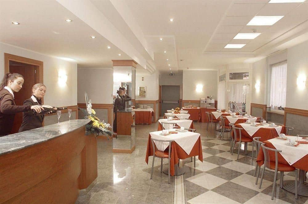 Hotel Mary