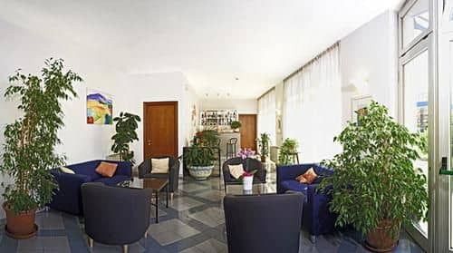 HOTEL KRISTAL HOTEL KRISTAL