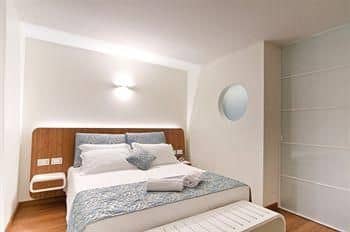 Trampolines Suite Hotel