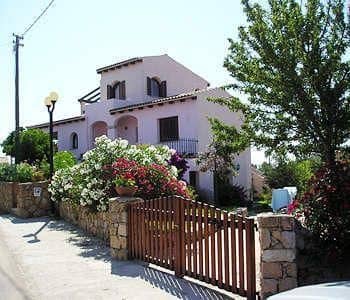 Casa Debili Casa Debili